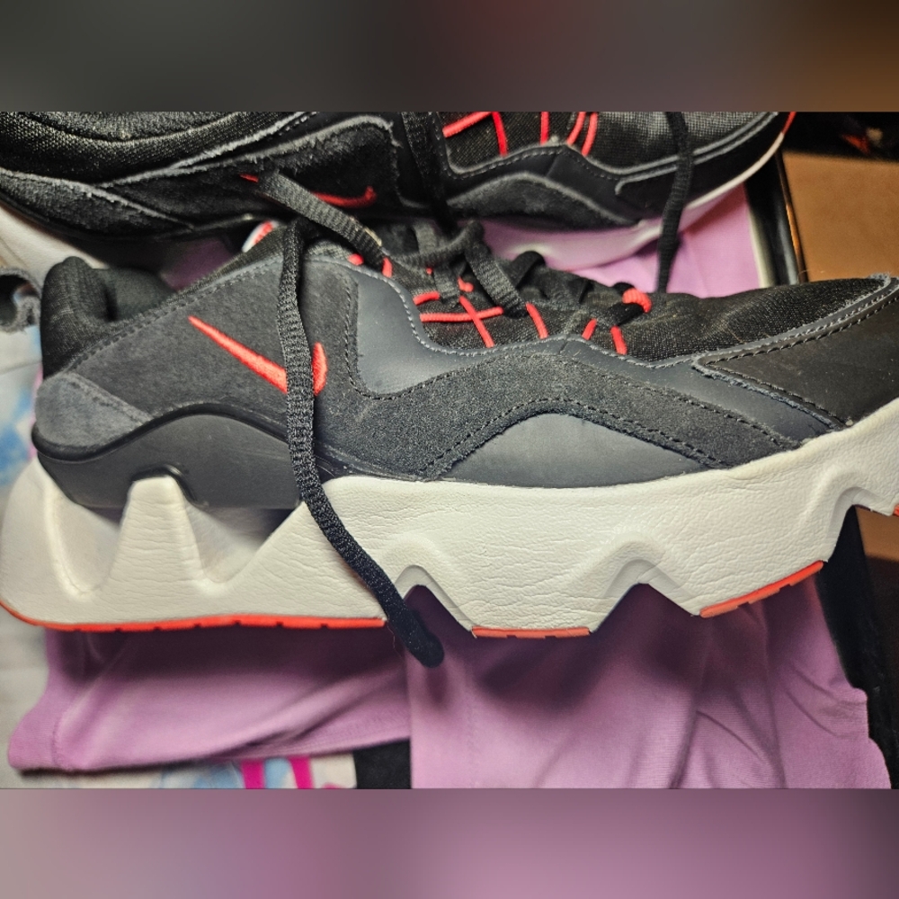 Nike Black and Red Sneakers Modern Design